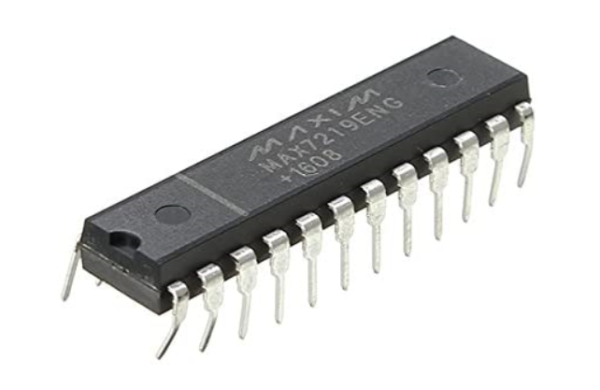 MAX7219ENG IC